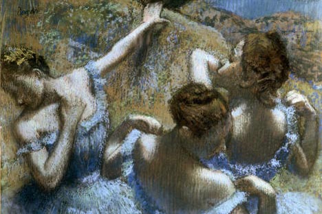 Blue Dancers by Edgar Degas (Pushkin Museum of Fine Arts). Source: Ria Novosti