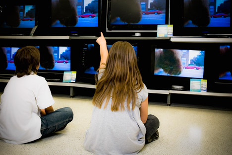 The Federal Law “On protection of children from information harmful to their health and development” specifies what kind of information cannot be shown to children who have not reached a certain age. Source:Getty Images