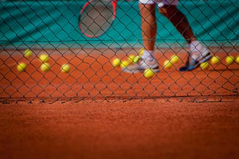While Russian women have kept the tricolour flying at grand slams and the Olympics, the men’s version of the game is in a rapid state of decline. Source: Getty Images/Fotobank