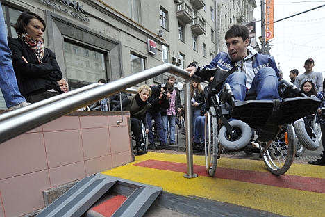 Officially, the streets of Moscow have been adapted for the disabled. But a lot needs to be done. Source: RIA Novosti