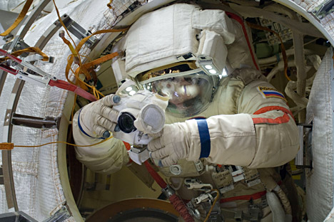 ISS cosmonauts Gennady Padalka (pictured) and Yuri Malenchenko had to make a several spacewalks to investigate the behavior of different life forms in outer space. Source: NASA / Press Photo