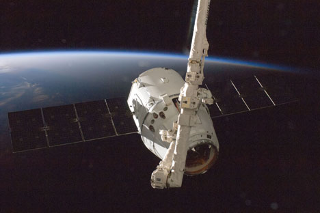 Russia has repeatedly called for stepping up cooperation with India in high-tech areas, saying it is willing to share with her its experience in the field of space disaster management. Source: AP. 