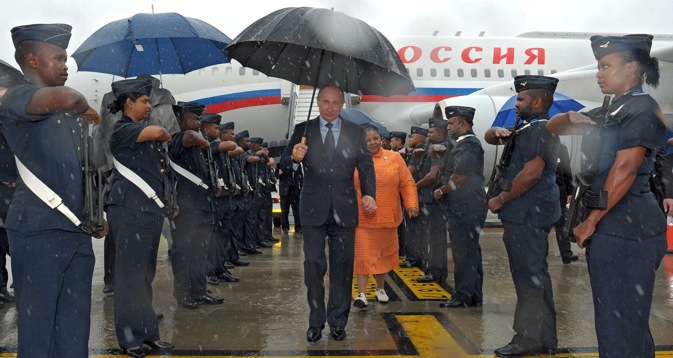 Vladimir Putin arrives for the BRICS summit in Durban. Source: RIA Novosti