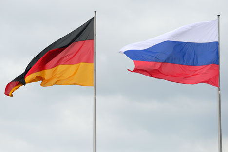 Experts and sources in the German government say the raids threaten relations between Moscow and Berlin. Foto: AFP/ East News.