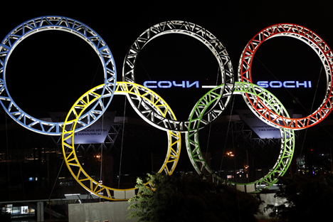 Foreign athletes can come to Sochi Olympics without visas, but sport fans still have do apply for Russian visas. Source: Reuters