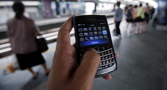 The Russians do not want a repeat of Sistema’s license imbroglio. Source: Reuters/Vostock Photo