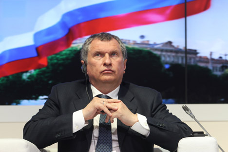 Igor Sechin said Rosneft and China National Petroleum Corporation (CNPC) will jointly develop three offshore fields in the Barents Sea and eight oil deposits in East Siberia. Source: ITAR-TASS