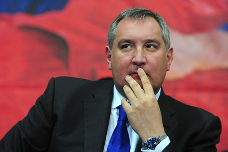 Rogozin proposed setting up a consultative body to regulate relations between the aviation industry and its customers. Source: ITAR-TASS