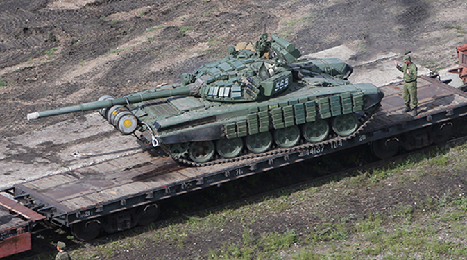 Sudden alerts for troops are the most effective way of testing the real and not declared combat readiness, the commanders’ ability to control their units and solve combat tasks that crop up. Source: RIA Novosti