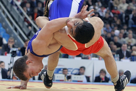 In February, the IOC dropped wrestling from the Olympics from 2020 onwards and relegated it to candidate status. A diverse coalition of countries, including Russia, India, Japan, the U.S. and Iran all rallied around wrestling's attempts to regain its place. Source: Kommersant