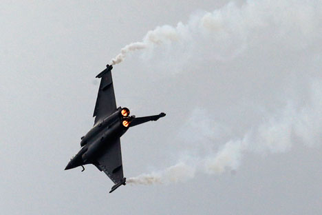 The ability to use Russian weapons would only help the Rafale in export competitions. Source: AP
