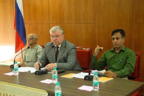 R.G. Gidadhubli (left) Vladimir Dementiev (centre) and Rajeev Deshpande (right). Source: Alexandra Katz