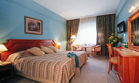 Hotel Empire. Source: Press Photo