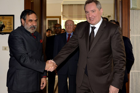 Russian Deputy Prime Minister Dmitry Rogozin met Union Commerce and Industry Minister Anand Sharma during his official visit. Source: AFP
