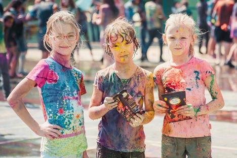 Holi celebrations at the Russian Embassy School. Source: Ludmila Shunina