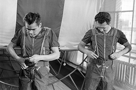 The testing was carried out carefully so that the first people in space could be sure that the body would be capable of withstanding the stresses. Source: ITAR-TASS