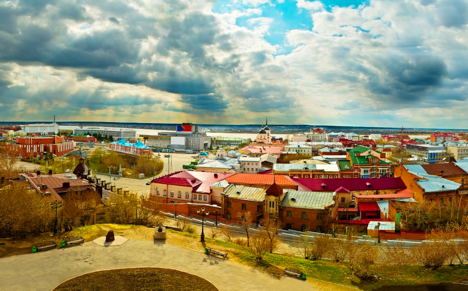 The city of Tomsk in central Russia is a striking combination of the old and new. Source: Lori / Legion Media