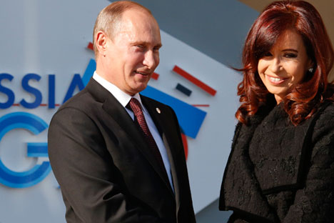Russian president Vladimir Putin (left) met Argentinian president Cristina Fernandez at the G20 meeting in St.Petersburg last year. Source: Reuters