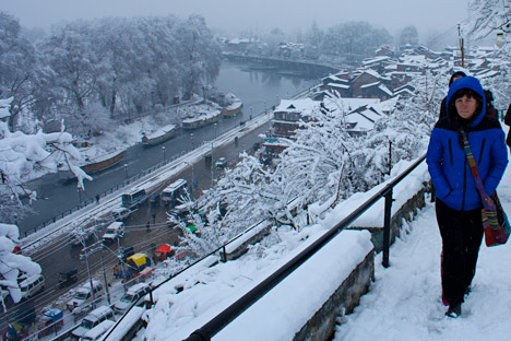 A Russian tourist in the Indian city of Srinagar. Source: Getty Images / Fotobank