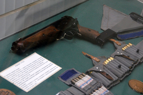 Members of the Soviet cosmonautic corps were equipped with a regular Makarov (PM) gun. Source: wikipedia