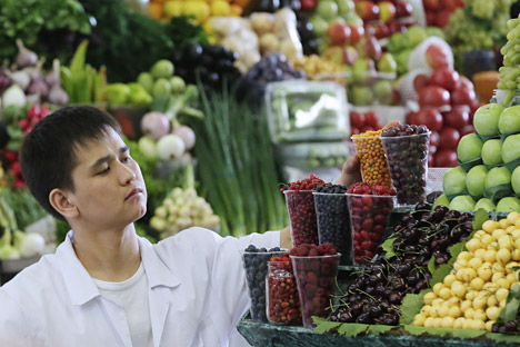 Moscow fears producers will try to take advantage of anti-sanctions embargo. Source: ITAR-TASS
