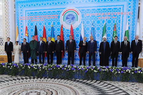 Sushma Swaraj (second left) reiterated India’s determination to closely interact with the grouping’s member-states, especially in the fields of IT, business and economic cooperation and combating terrorism. Source: Photoshot / Vostock Photo 