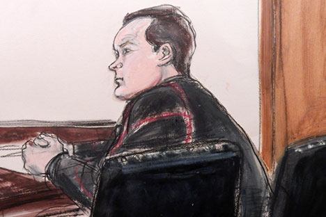 Yevgeny Buryakov appears in federal court in Manhattan on Jan 26 after his arrest earlier in the day in connection with a Cold War-style Russian spy ring that spoke in code, passed messages concealed in bags and magazines, and tried to recruit people with ties to an unnamed New York City university, according to authorities. Source: AP