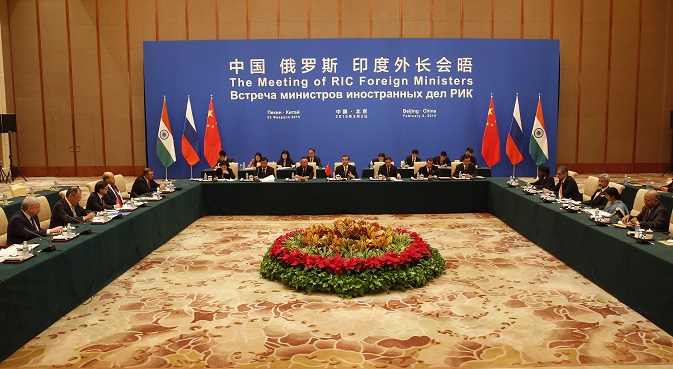 The meeting of the Foreign Ministers of China, Russia and India at Diaoyutai State guesthouse in Beijing. Source: AP