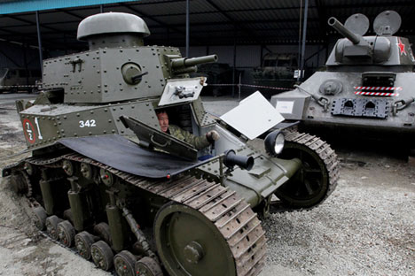 An MS-1 (T-18) Soviet tank restored by the staff of the "20th Century Equipment in the Primorye Territory" military patriotic club's museum to take part in the celebrations of the 70th anniversary of the victory in the Great Patriotic War. Source: Vitaliy Ankov / RIA Novosti