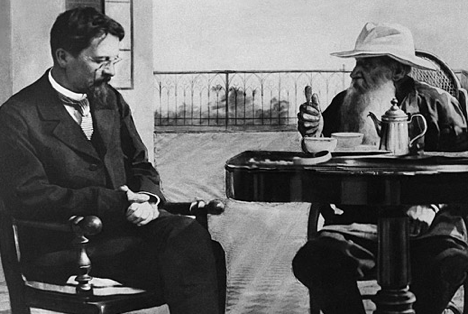 Anton Chekhov and Leo Tolstoy in Crimea, 1901. Source: RIA Novosti
