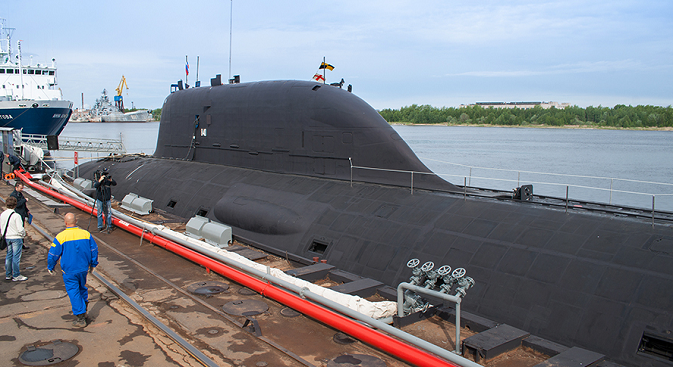 The Yasen class submarine is equipped with eight vertical missile silos, four 650 mm torpedo tubes and four 533 mm torpedo tubes. Source: mil.ru