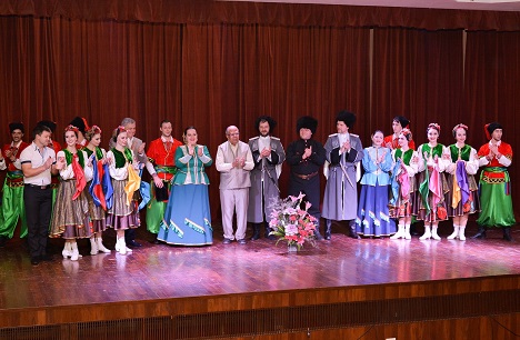 The Cossack Dance Ensemble “STANITSA” from Russia held the audience in thrall.