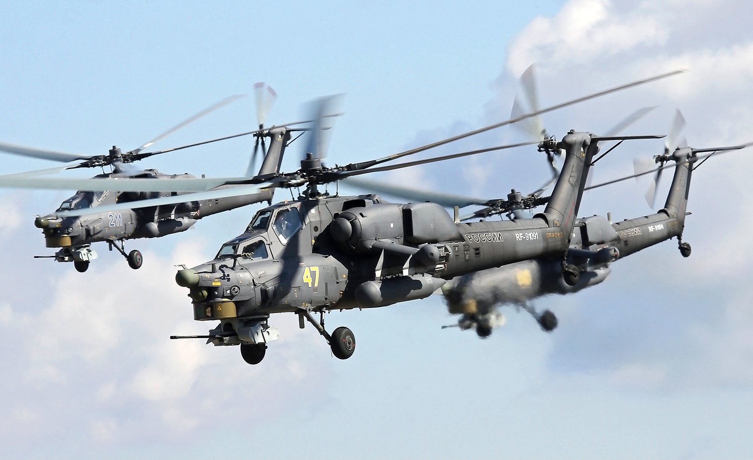 Helicóptero Mi-28 atinge 300km/h e tem autonomia de voo de até 450 km