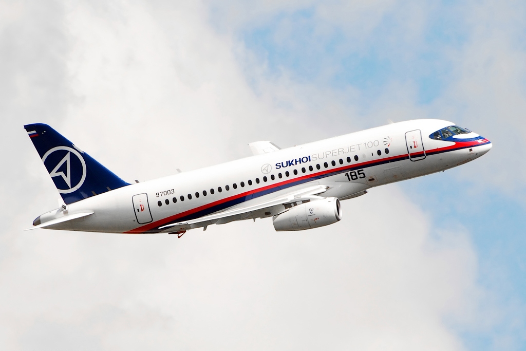 Interjet recebeu empréstimo de US$ 800 mi para comprar 30 SSJ-100s em 2013