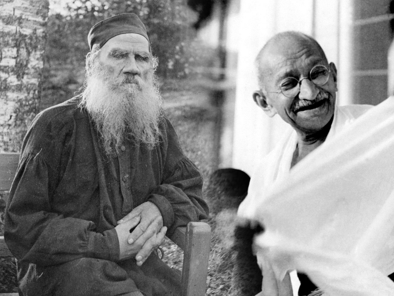 A collage of Leo Tolstoy and Mahatma Gandhi. 