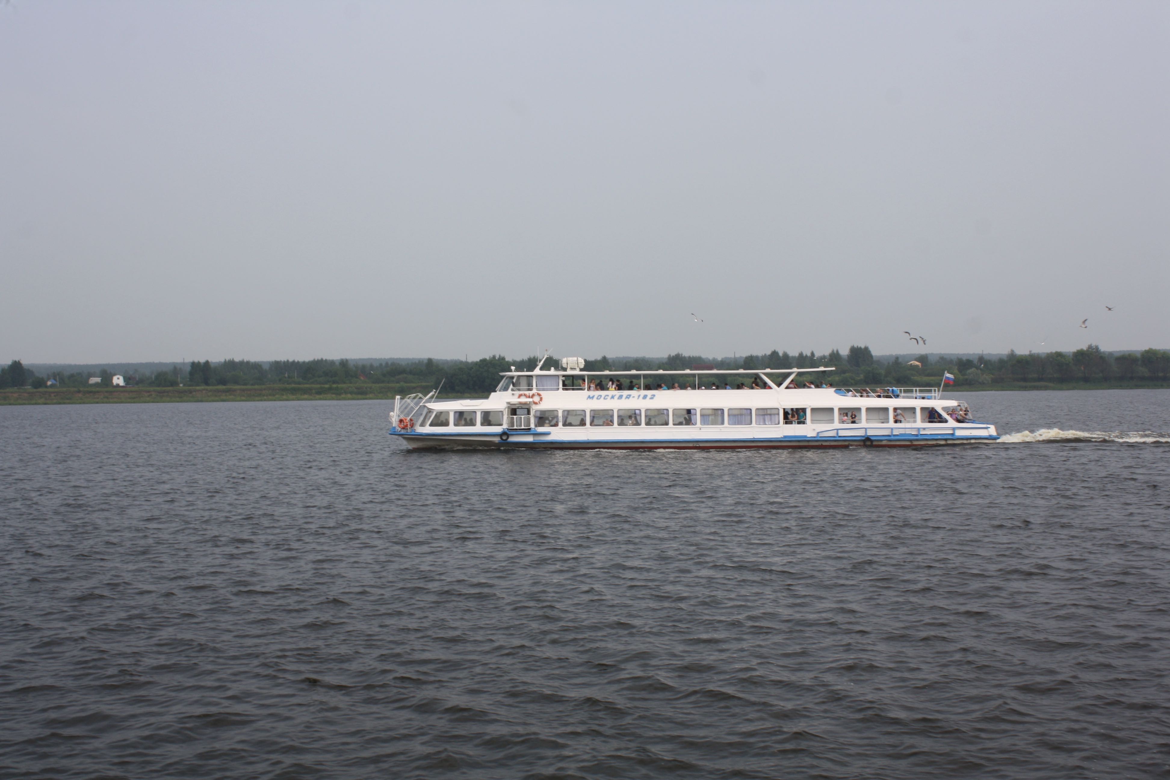 One of the favorite pastimes of Yaroslavl residents is cruising or sailing on the Volga.