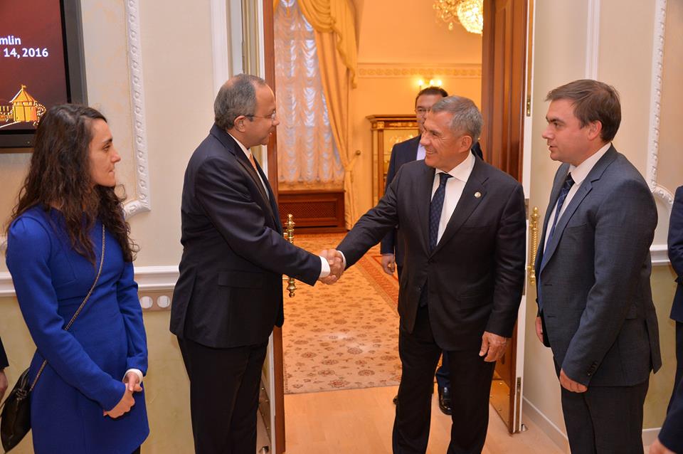 Ambassador Saran met with President Rustam Minnikhanov of Tatarstan.