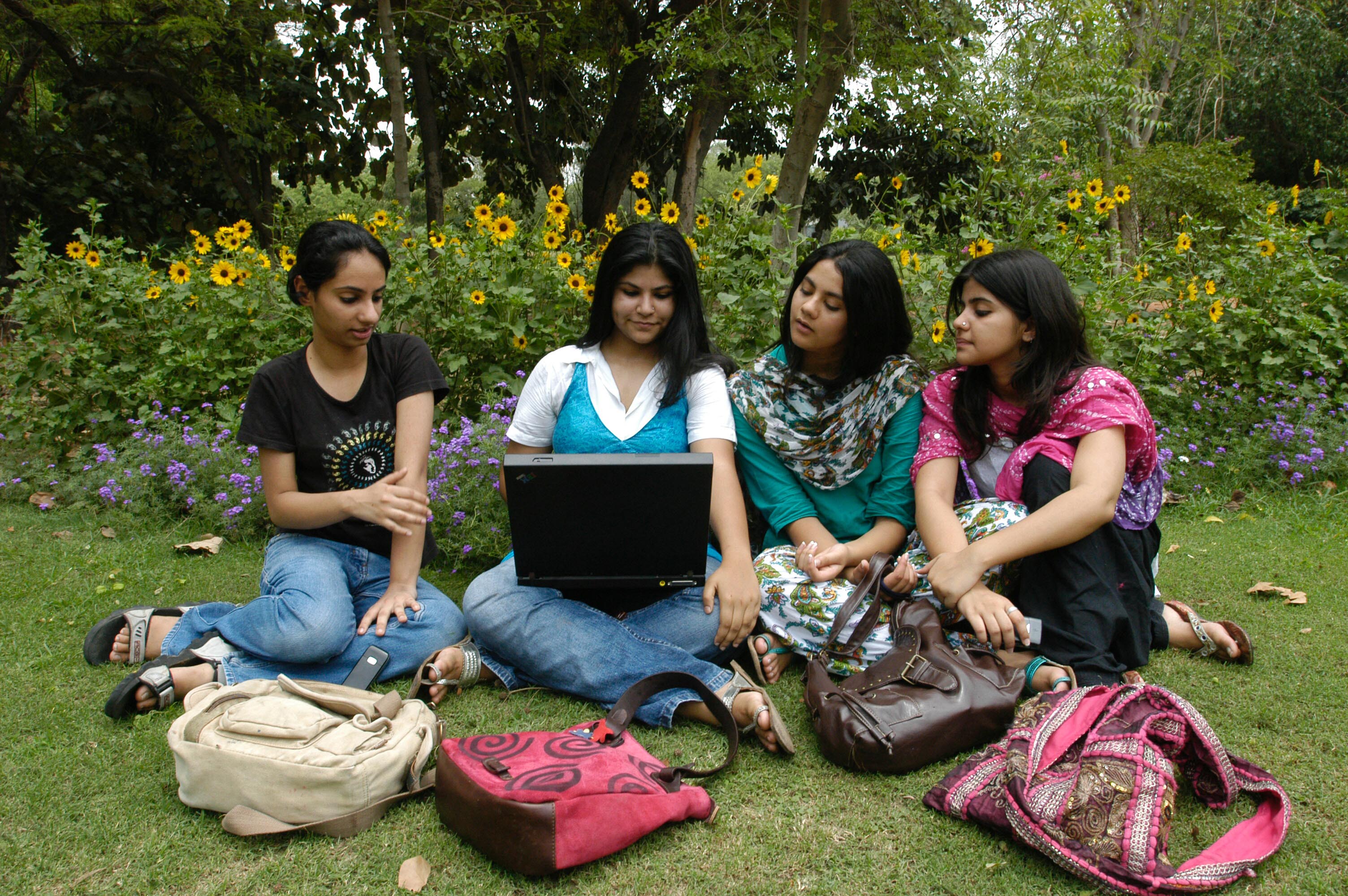 The certificate course is open to all residents of India above the age of 18.