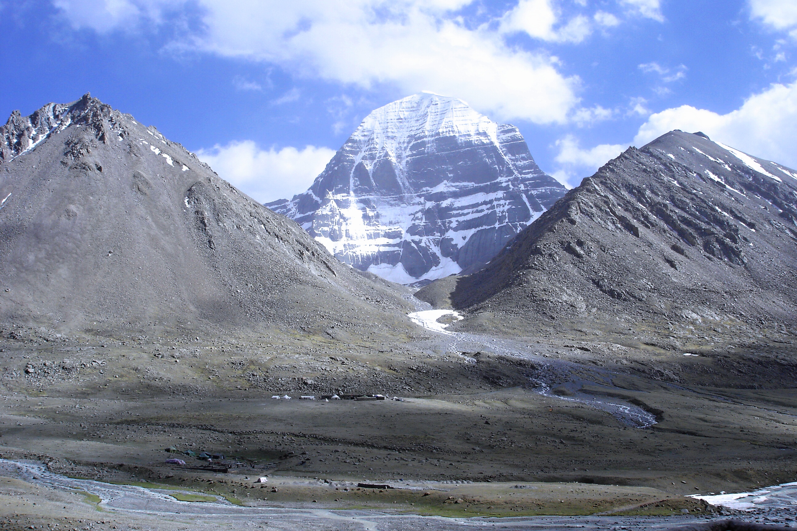  Mount Kailash is sacred for Hindus, Buddhists and Jains. Source: Ondřej Žváček/wikipedia