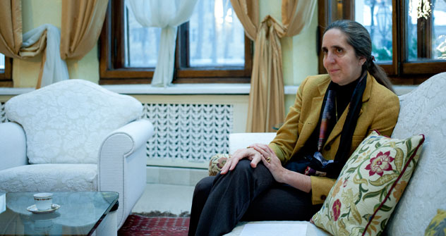 Sabina Zanardi Landi, moglie dell'Ambasciatore italiano a Mosca, nella sua residenza a Villa Berg (Foto: Kirill Lagutko)