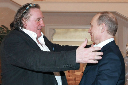 L'incontro dell'attore Gérard Depardieu con il Presidente russo Vladimir Putin, a Sochi, in occasione della consegna del passaporto (Foto: Mikhaïl Klimentiev/RIA Novosti)