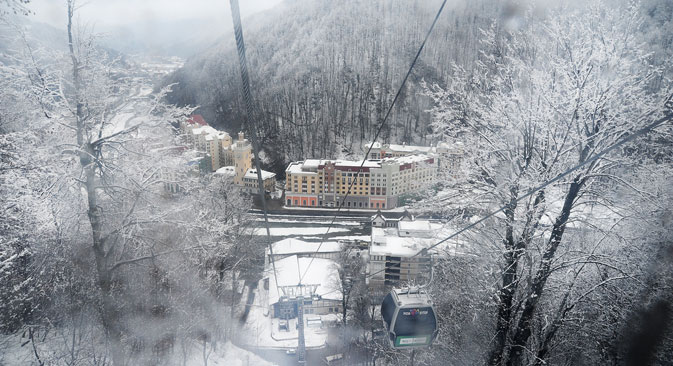 Il comprensorio sciistico di Krasnodar “Roza Chutor” (Foto: Flickr / tomkellyphoto)