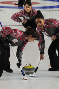 Nkeirouka Ezekh, a destra, è nata a Mosca nel 1983 (Foto: Alexei Danitchev/RIA Novosti)