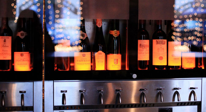 La vetrina di un wine bar a Mosca (Foto: www.thewinebar.ru)