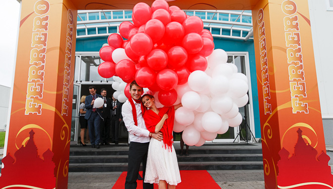 Nello stabilimento di Vladimir si sono svolti i festeggiamenti per il quinto anniversario dell'impianto, che da solo produce 33.000 tonnellate di prodotti Ferrero all'anno (Foto: Ufficio Stampa)