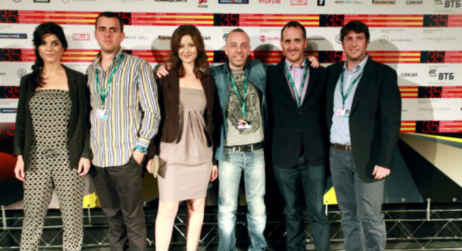 Il cast di “Spaghetty Story", il film di Ciro de Caro presentato alla 35ma edizione del Festival del Cinema di Mosca (Foto: www.moscowfilmfestival.ru)