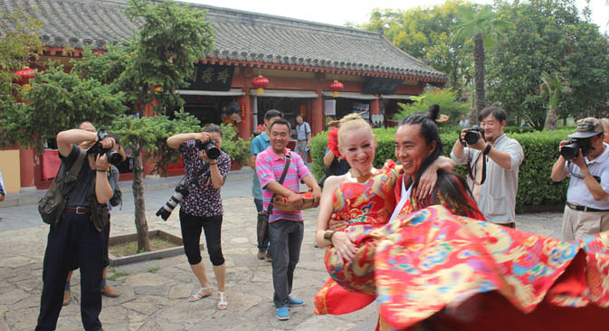 I festeggiamenti di un matrimonio russo-cinese (Foto: Olga Gorshkova)