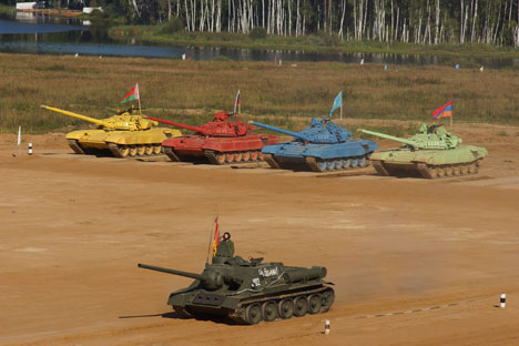La gara di carri armati, inventata dalla Russia per mettere alla prova la preparazione dei soldati, si è svolta nei pressi di Mosca (Foto: Sergei Mikheev)