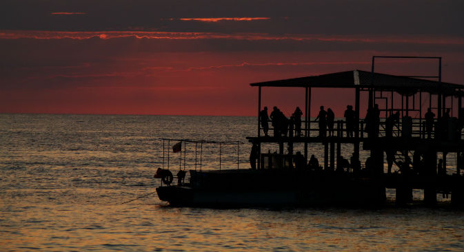 Il divertimento scatta al tramonto (Foto: Lori/Legion Media)