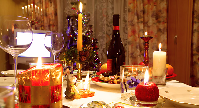 Tutto pronto a tavola per le festività (Fonte: Lori Legion Media)